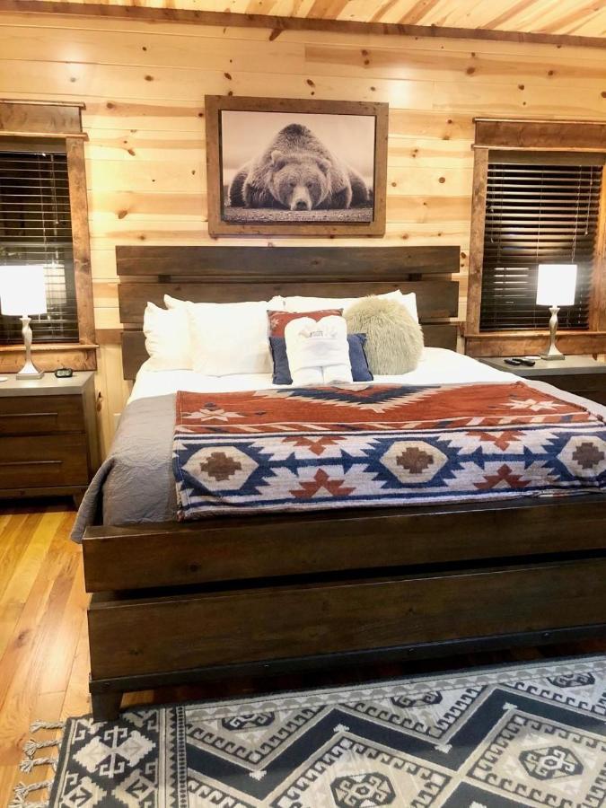 Stone Mountain Lodge 5000Sqft 6 Bed Game Room Pool Table Hot Tub Broken Bow Bagian luar foto