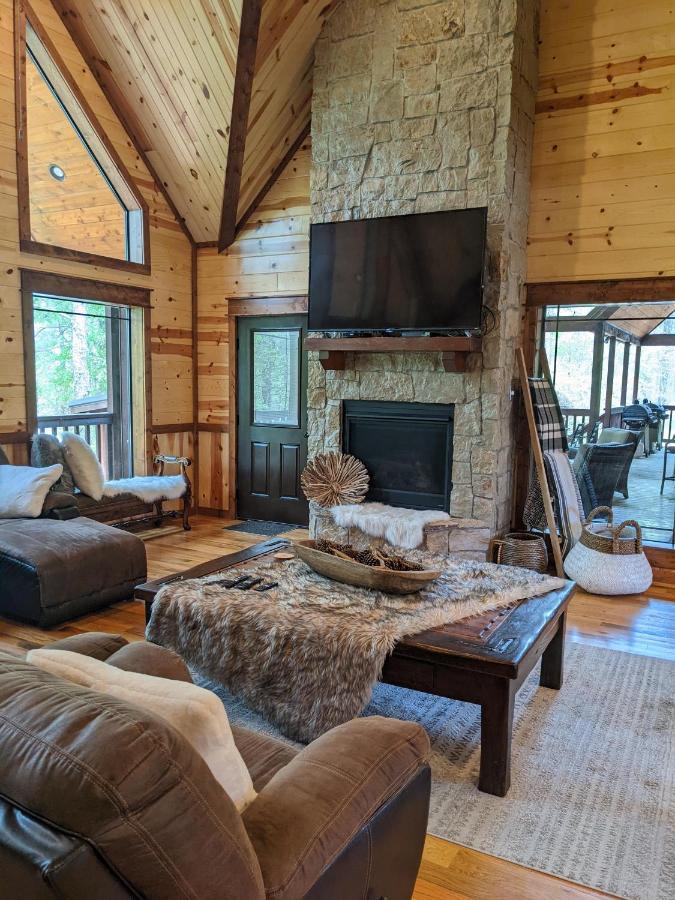 Stone Mountain Lodge 5000Sqft 6 Bed Game Room Pool Table Hot Tub Broken Bow Bagian luar foto